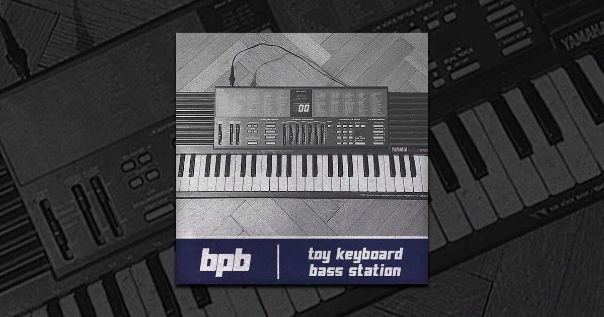 Toy Keyboard Bass Station Yamaha PSS-390 Free Sample Pack